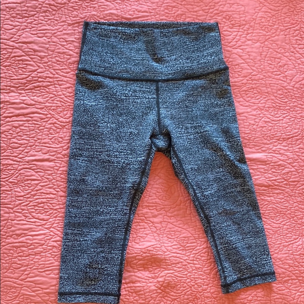 Lululemon High Waist Crop
